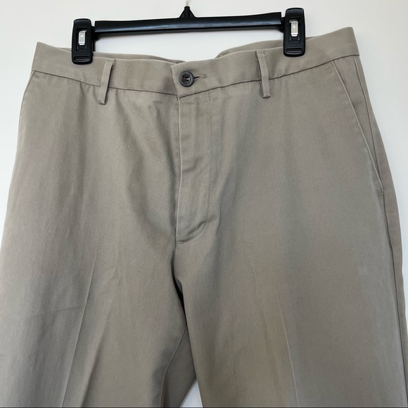 Dockers Straight Fit Flat Khaki Pants - Picture 6 of 16